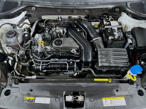 Used 2024 Volkswagen Taos S image 27