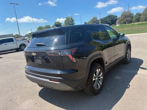 Used 2026 Chevrolet Equinox LT AWD/4WD image 7