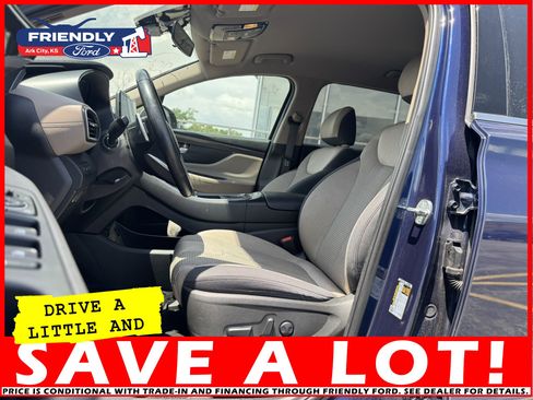 Used 2023 Hyundai Santa Fe SEL image 9