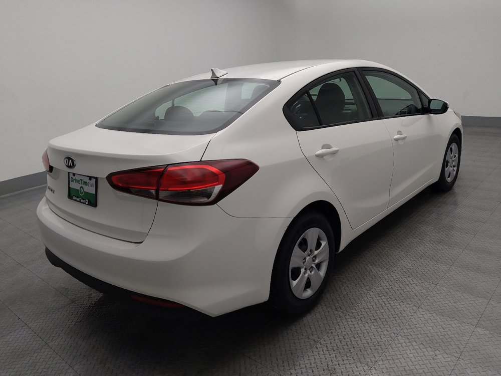 Used 2018 Kia Forte LX FWD image 9