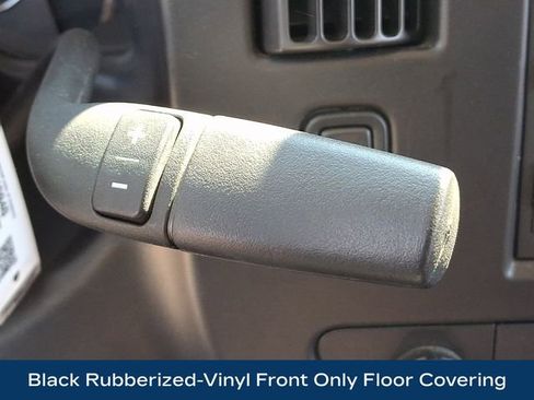 Used 2024 GMC Savana 2500 w/ Driver Convenience Package image 17