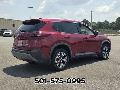 Used 2021 Nissan Rogue SV w/ Premium Package FWD image 5