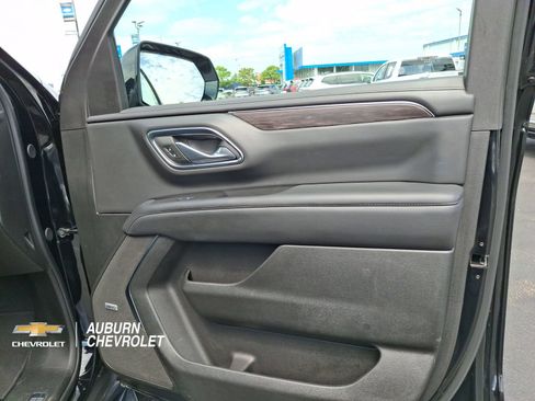 Certified 2024 Chevrolet Suburban LT AWD/4WD image 24