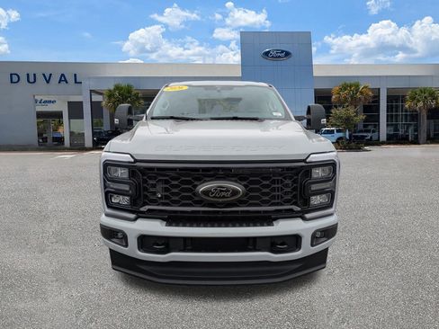 New 2026 Ford F250 Lariat w/ Black Appearance Package image 9