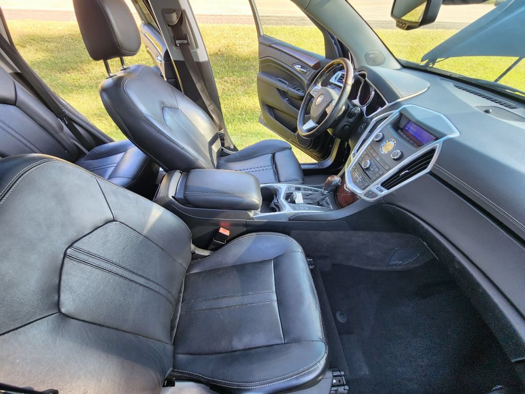 Used 2012 Cadillac SRX Luxury FWD image 20