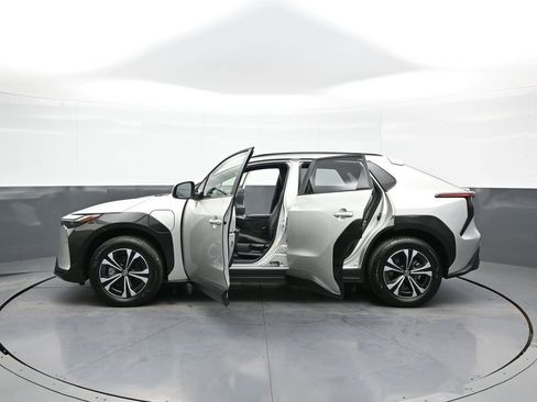Certified 2023 Toyota bZ4X Limited image 42