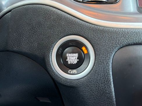 Used 2022 Dodge Charger SXT w/ Blacktop Package image 17