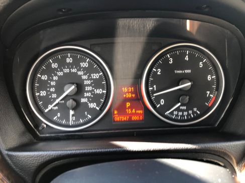 Used 2011 BMW 328i xDrive Sedan AWD/4WD image 16
