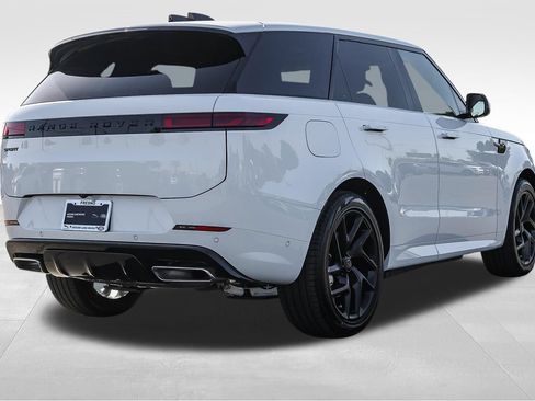New 2026 Land Rover Range Rover Sport Dynamic SE AWD/4WD image 5