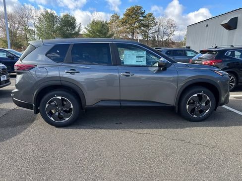 New 2026 Nissan Rogue SV image 8