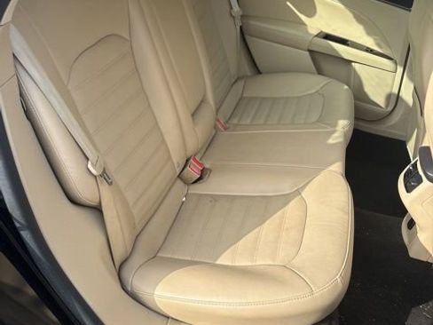 Used 2016 Ford Fusion SE w/ Equipment Group 202A image 20