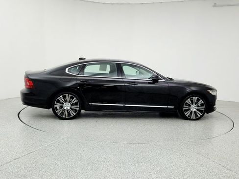 Certified 2023 Volvo S90 B6 Plus w/ Protection Package Premier image 4