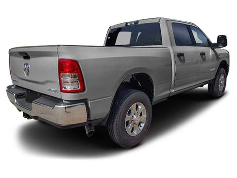 Used 2024 RAM 3500 Big Horn AWD/4WD image 2