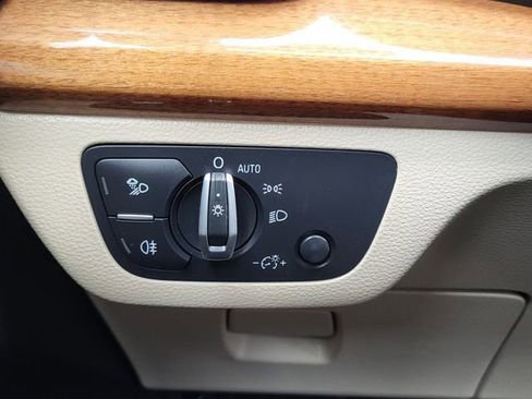 Used 2022 Audi Q5 2.0T Premium Plus AWD/4WD image 19