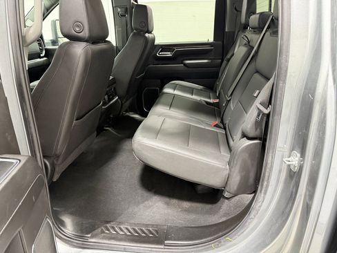 Used 2025 Chevrolet Silverado 2500 LTZ w/ LTZ Convenience Package image 43