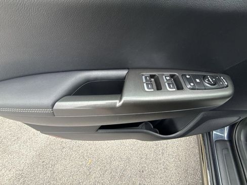 Used 2020 Kia Sportage S image 27