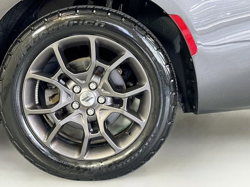 Used 2018 Dodge Charger GT image 30