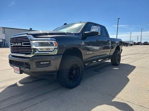 Certified 2024 RAM 2500 Laramie AWD/4WD image 3