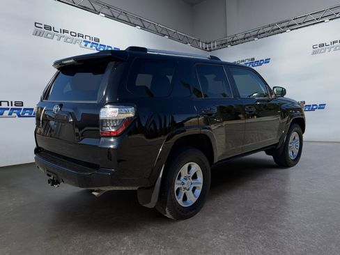 Used 2021 Toyota 4Runner SR5 image 5