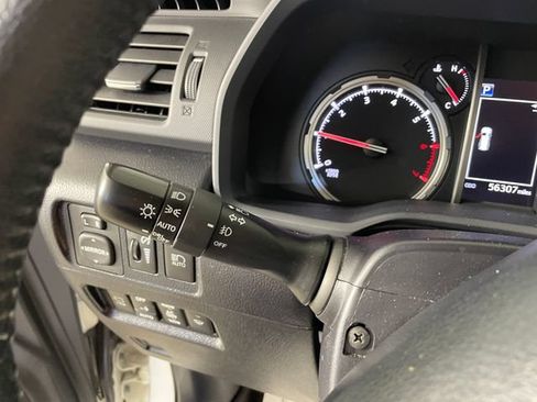 Used 2023 Toyota 4Runner Limited AWD/4WD image 13