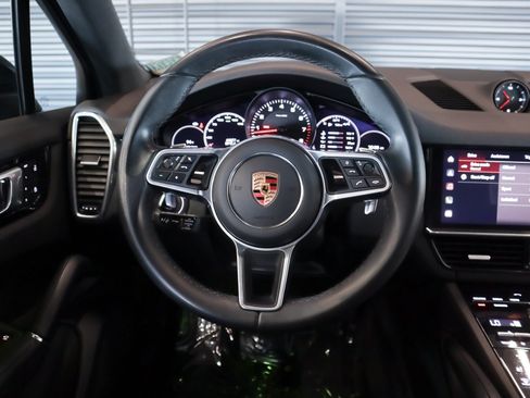 Certified 2023 Porsche Cayenne Platinum Edition AWD/4WD image 15