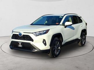 Used 2022 Toyota RAV4 XLE Premium AWD/4WD video 1