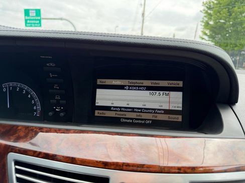 Used 2013 Mercedes-Benz S 550 4MATIC image 19