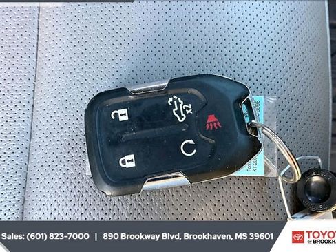 Used 2021 GMC Sierra 1500 SLT image 8