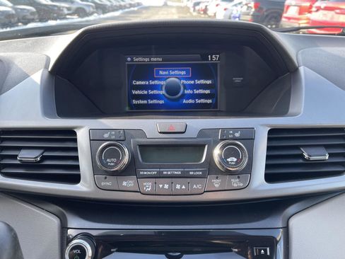 Used 2016 Honda Odyssey EX-L image 9