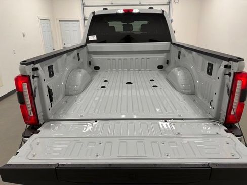 New 2026 Ford F350 Lariat AWD/4WD image 36
