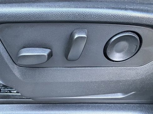 Used 2023 Chevrolet Tahoe LS image 27