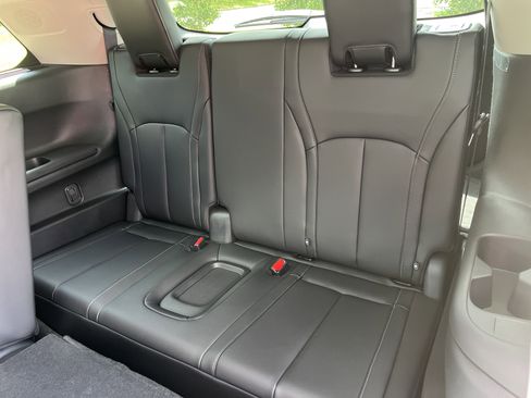 Used 2026 INFINITI QX60 Luxe w/ Cargo Package image 9