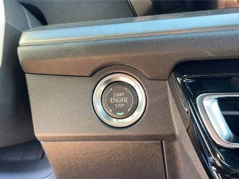 New 2026 Chevrolet Traverse LT w/ LPO, Floor Liner Package image 18