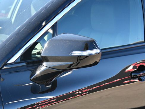 Used 2024 Acura ZDX A-Spec image 13