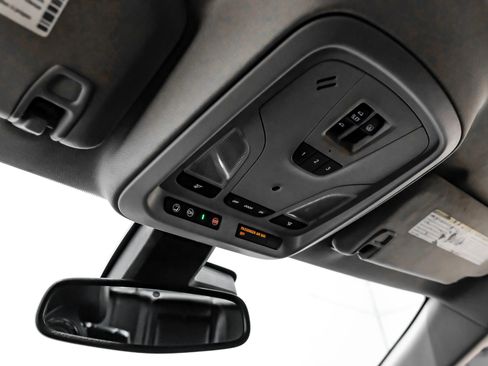 Used 2015 Chevrolet Impala LTZ image 35