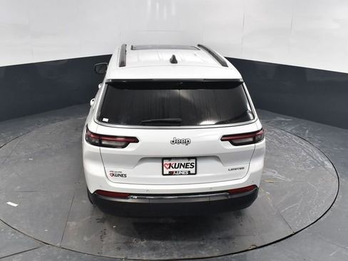 Used 2024 Jeep Grand Cherokee L Limited w/ Luxury Tech Group II image 48