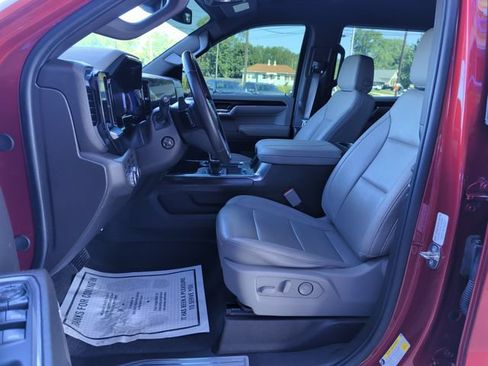 Used 2024 GMC Sierra 1500 SLT w/ SLT Premium Plus Package AWD/4WD image 12