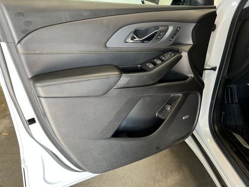 Used 2019 Chevrolet Traverse Premier image 10