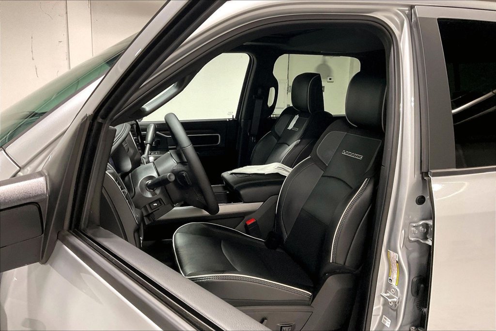 New 2026 RAM 3500 Laramie w/ Night Edition AWD/4WD image 25