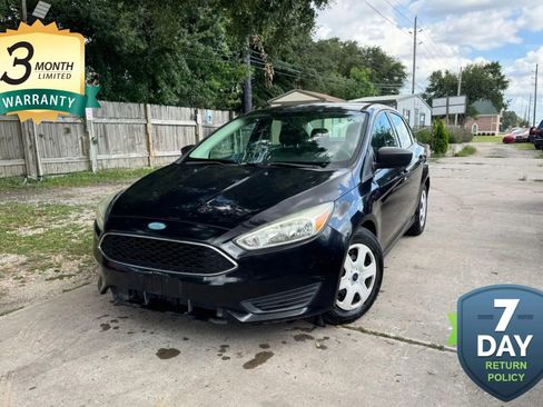 Used 2016 Ford Focus S FWD image 1
