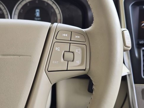 Used 2012 Volvo XC60 3.2 image 39