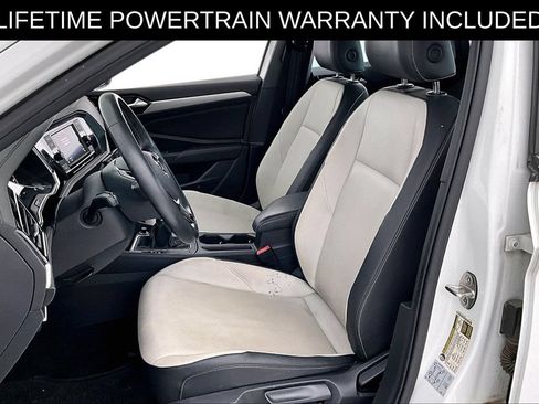 Used 2021 Volkswagen Jetta R-Line FWD image 30