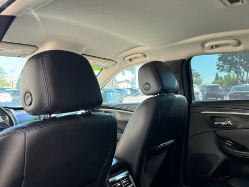 Used 2019 Chevrolet Impala LT image 21