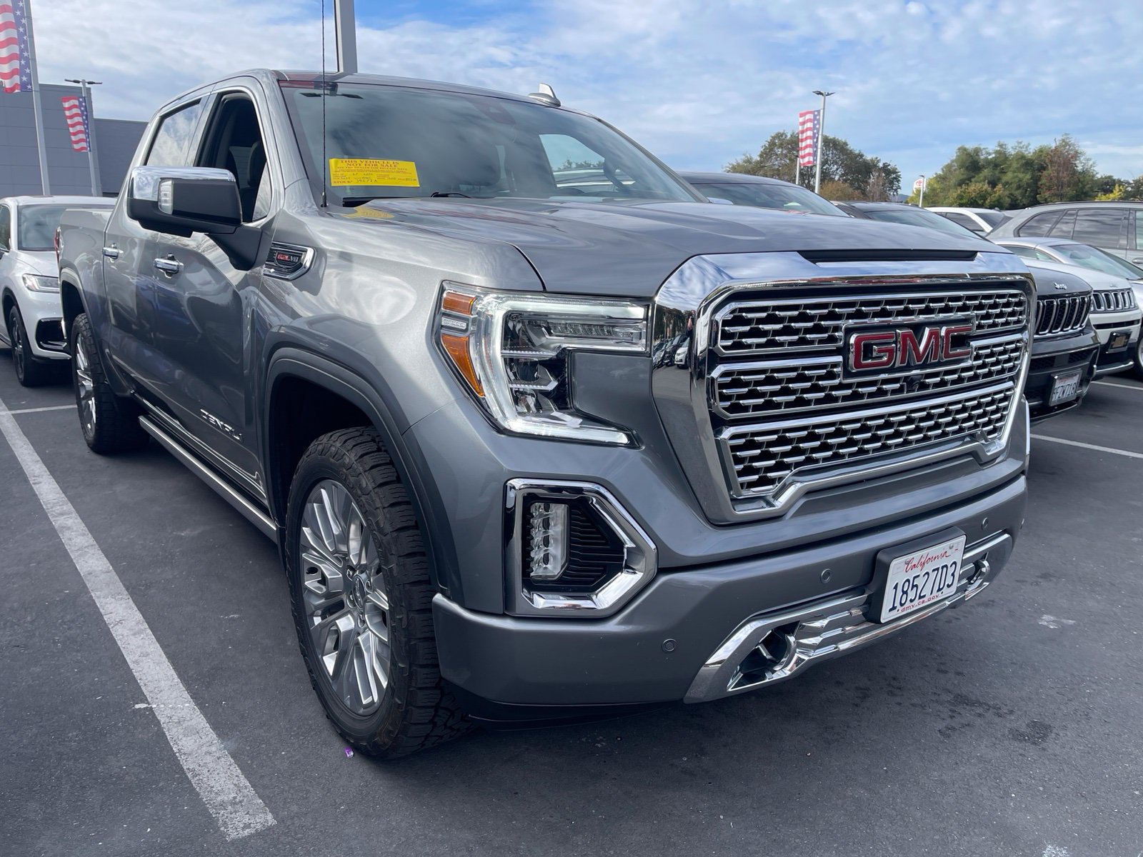 Used 2021 GMC Sierra 1500 Denali w/ Denali Ultimate Package AWD/4WD image 1