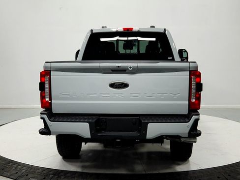 Used 2025 Ford F250 Lariat w/ Black Appearance Package AWD/4WD image 7