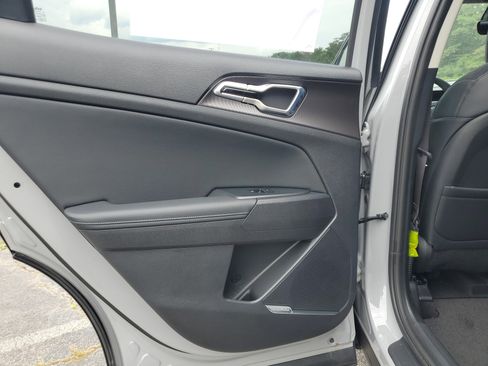 New 2026 Kia Sportage SX Prestige image 12