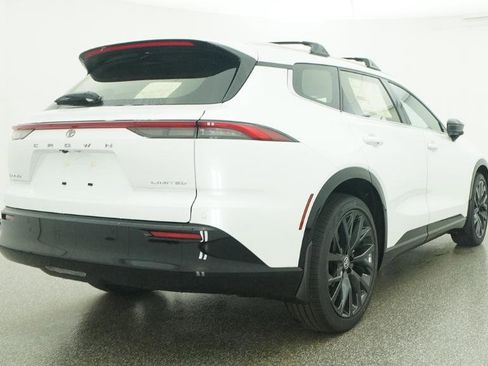 New 2026 Toyota Crown Signia image 24