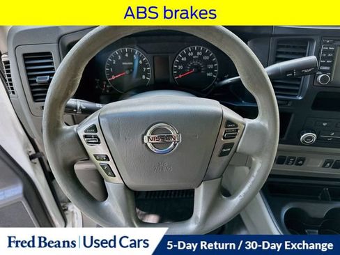 Used 2015 Nissan NV 2500 SV w/ Technology Package RWD image 14