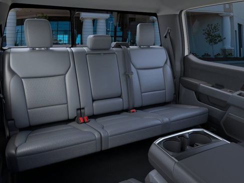 New 2025 Ford F150 Lariat w/ Equipment Group 501A Mid image 11