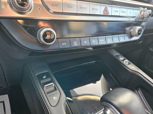 Used 2022 Kia Telluride EX image 29